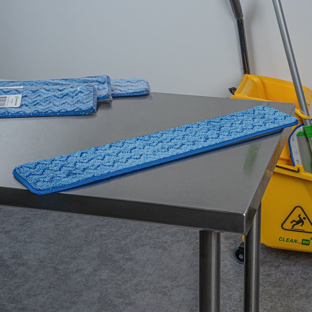 Clean Tek Professional Blue Microfiber Hook and Loop Wet / Dry Mop Pad - Zig Zag - 25 1/2" - 1 count box