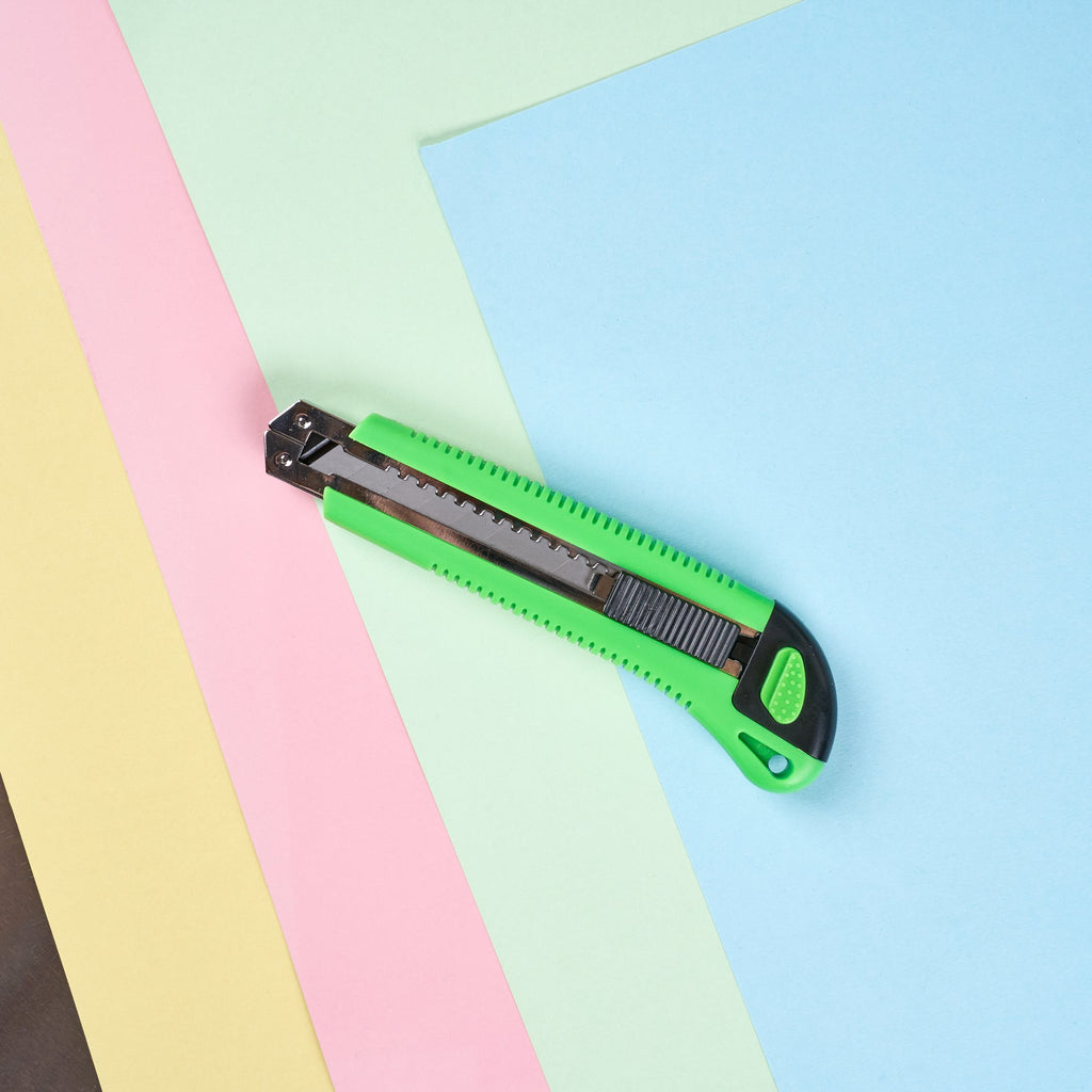 Handy Tek Green Snap Off Blade Knife - 6 3/4" - 1 count box