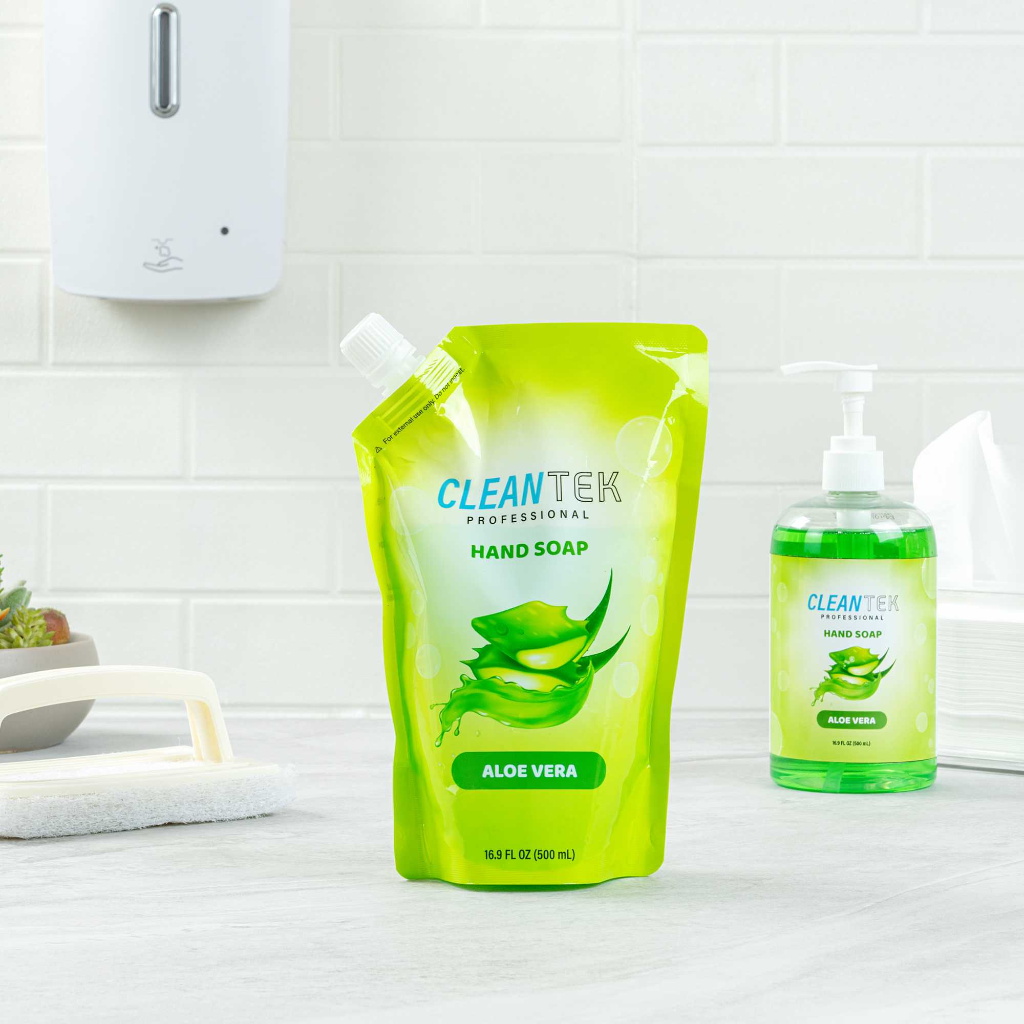 Clean Tek Professional 16.9 fl. oz Liquid Hand Soap Refill - Aloe Vera - 1 count box