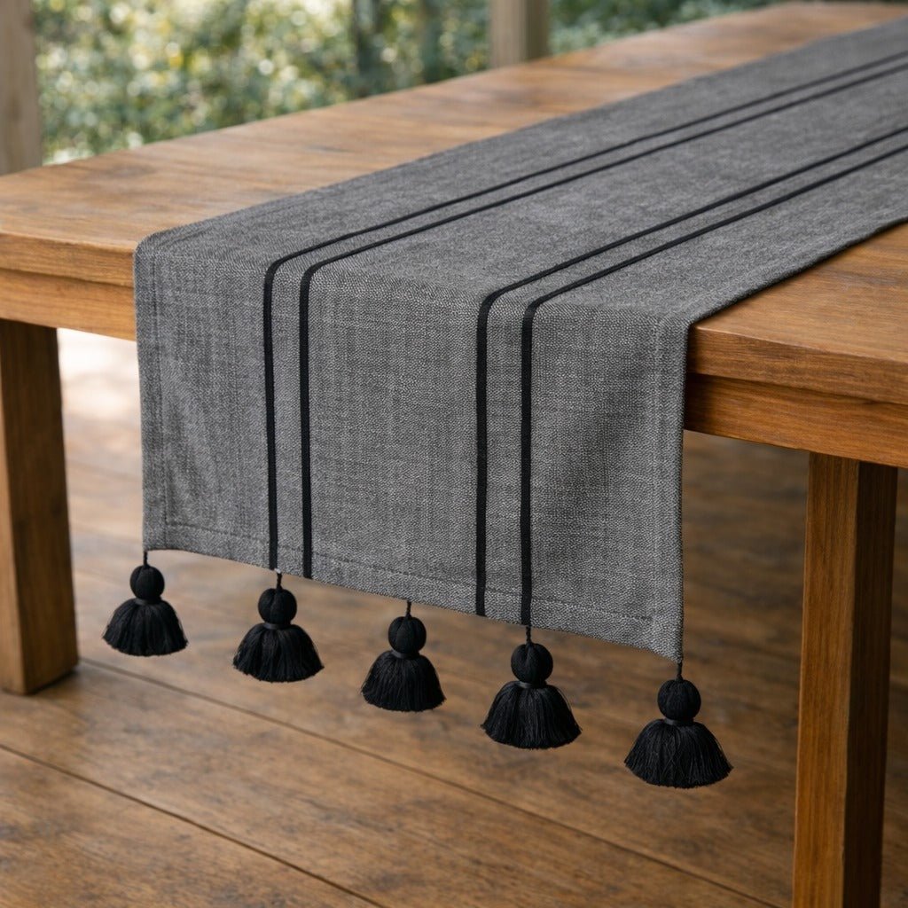 Sombra Table Runner