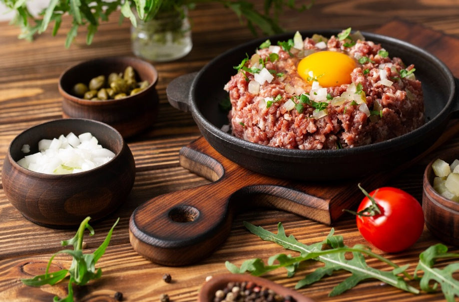 THE PASTURE CLASSIC – Premium Angus Ground Beef & Pasture-Raised Chicken Legs