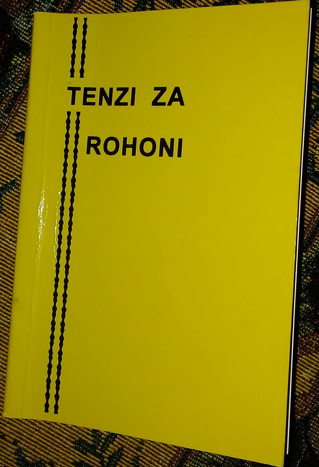 TENZI ZA ROHONI SWAHILI SONGBOOK