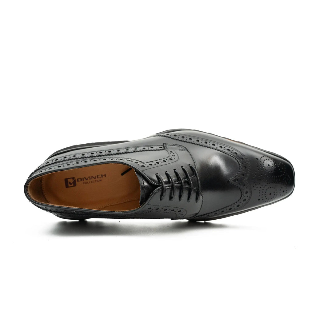 Black Wingtip Derby Shoes with Brown-Edge Lug Sole