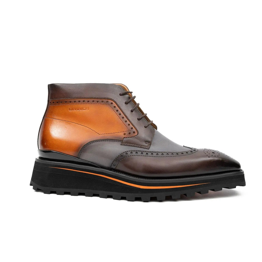 Two-Tone Wingtip Ankle Boots with Metal Eyelets