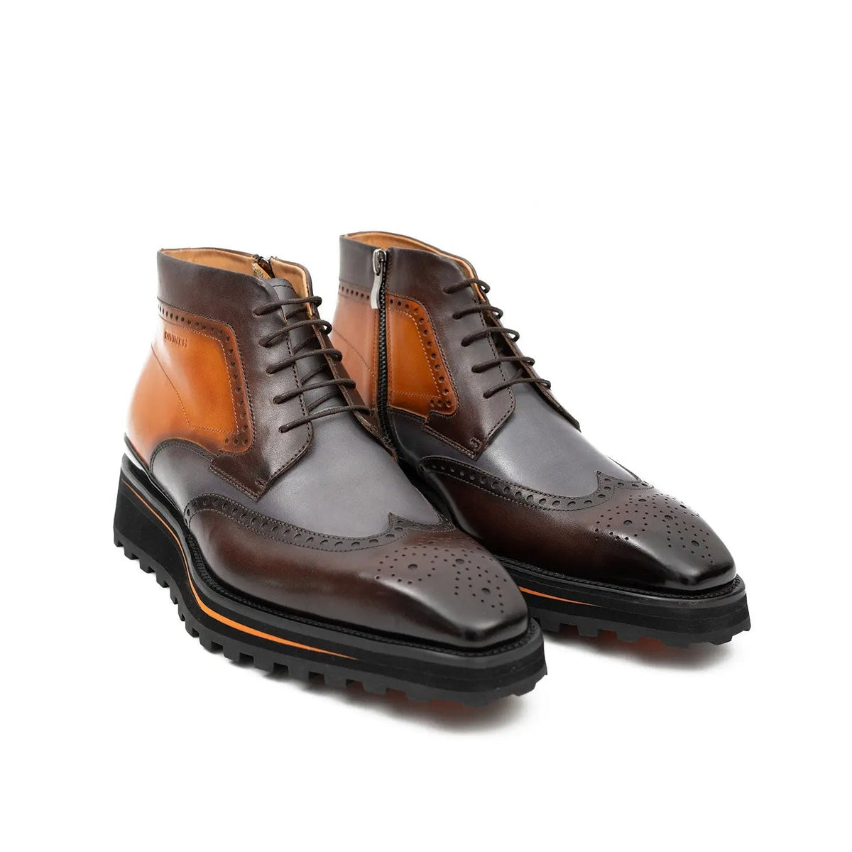 Two-Tone Wingtip Ankle Boots with Metal Eyelets