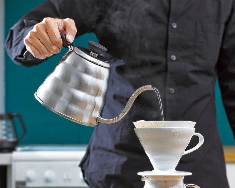 Hario - V60 "Buono" Drip Kettle 1 Liter - Silver