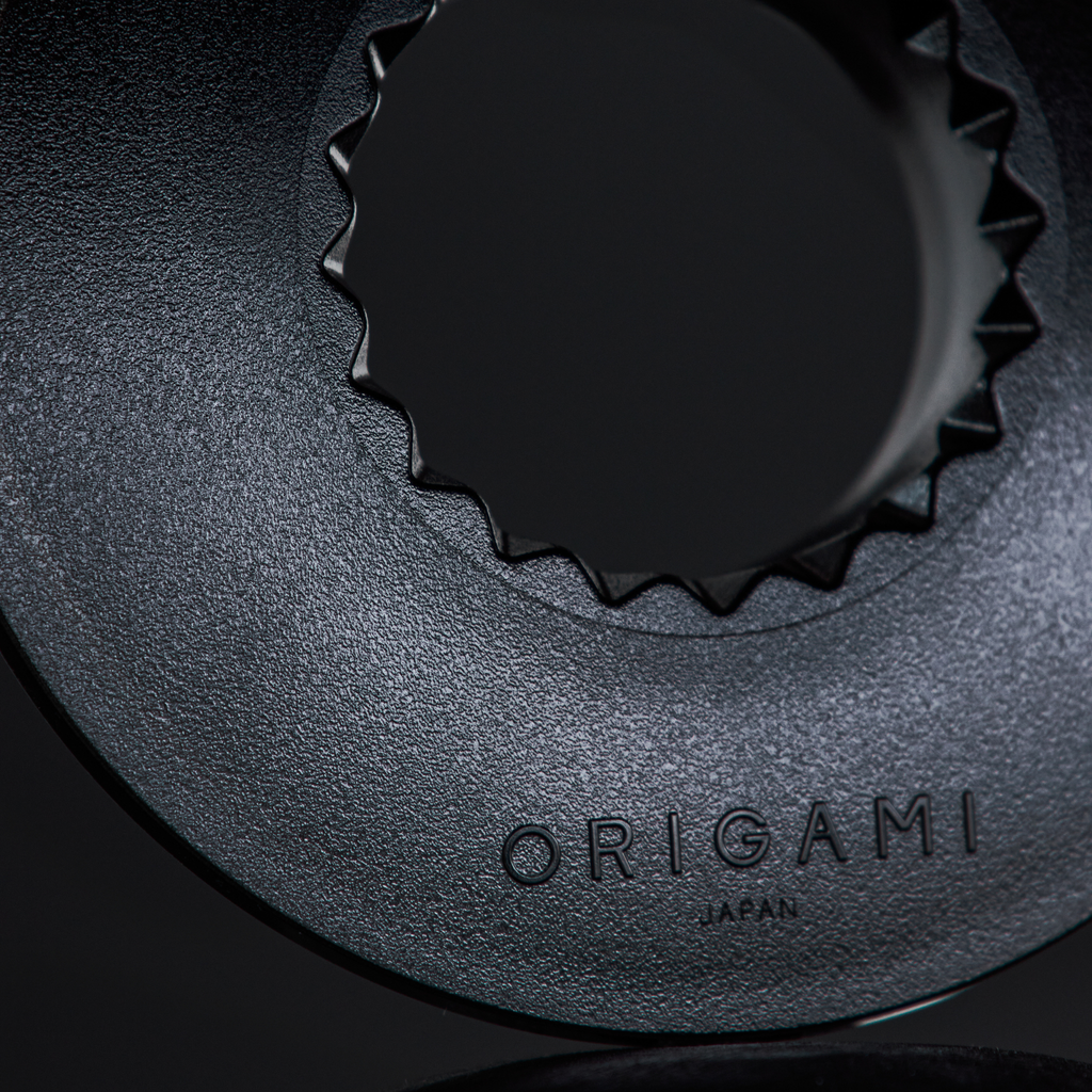 ORIGAMI - Coffee Dripper Holder - Resin - Black