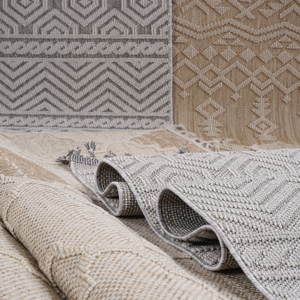 Beige Trellis Indoor/Outdoor Rug with Stain Resistance - 2' x 8'