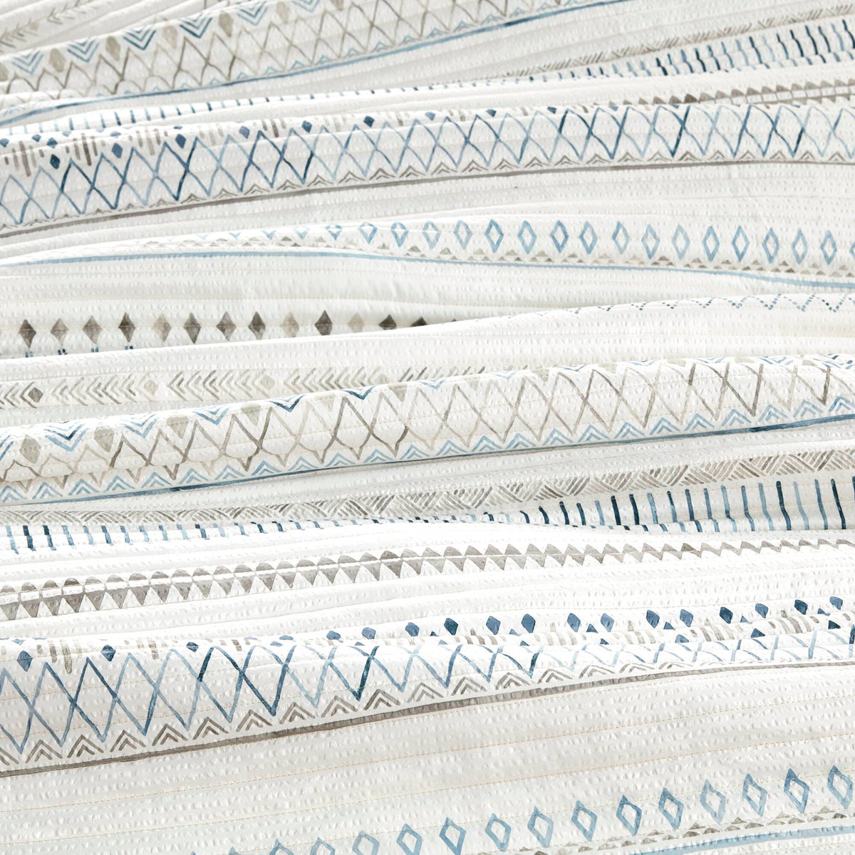 3 Piece Seersucker Quilt Set - Taupe/Blue King/California King