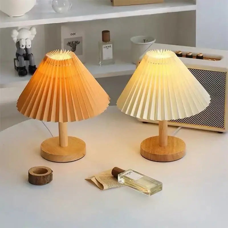 Retro pleated off-white table lamp set of 2 bedroom led light