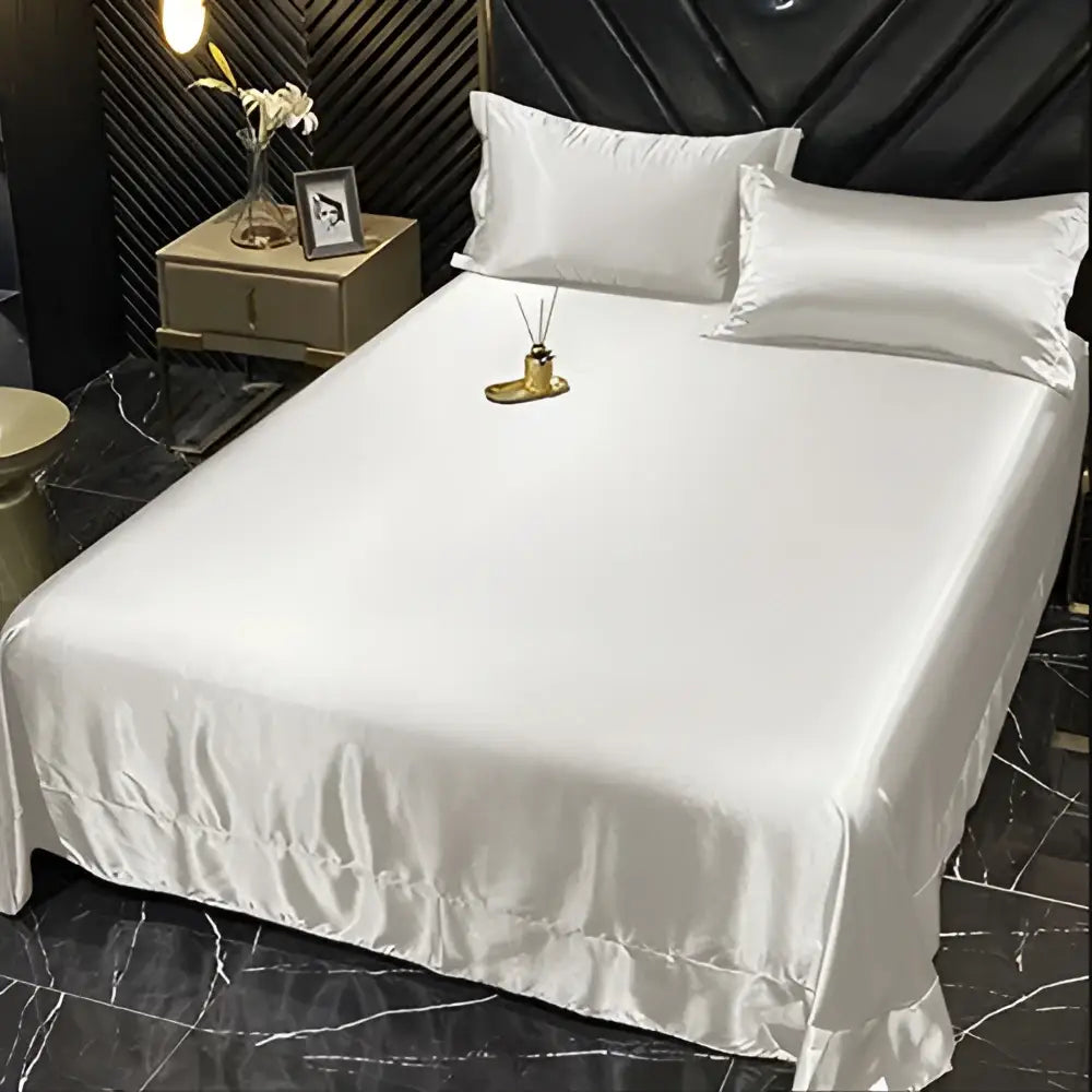 Luxurious purple mulberry silk bedding set for bedroom comfort