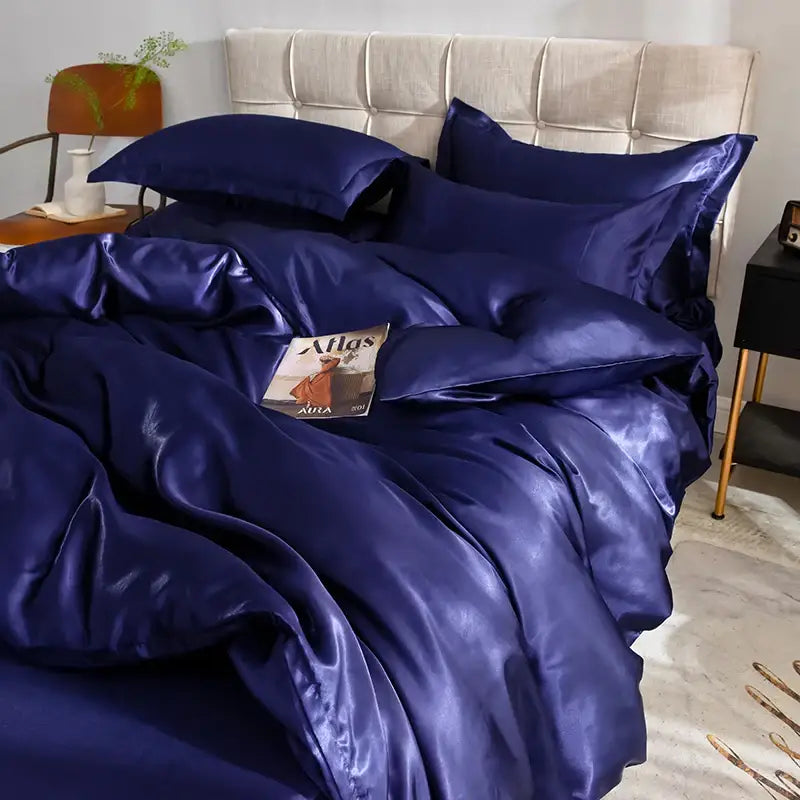 Luxurious emerald green satin silk bedding set bedroom decor