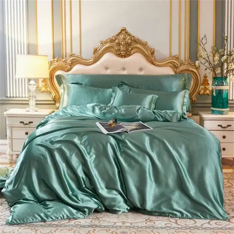 Luxurious emerald green & cream satin duvet cover bedding set bedroom