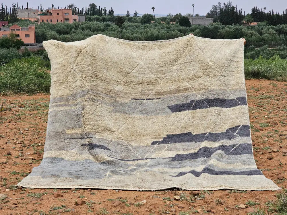 Handmade beige & gray beni mrirt rug living room textured decor