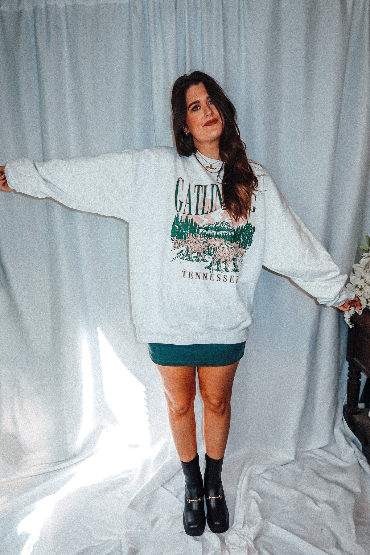 Underground OG: Gatlinburg Boxy Cotton 90s Sweatshirt
