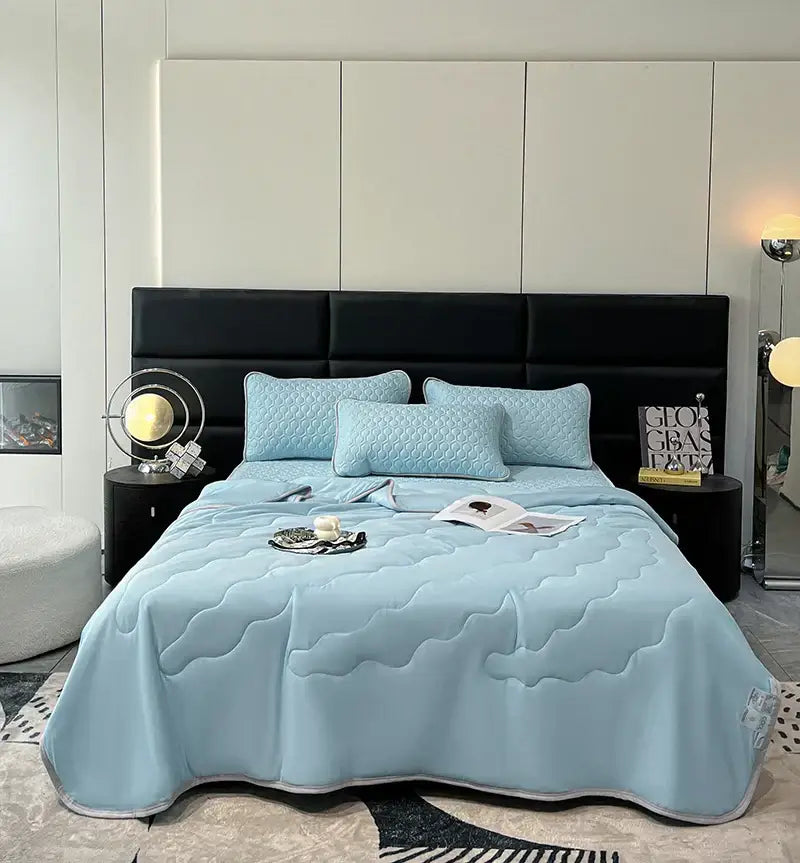 DecorBites™ Cool Feeling Ice Silk Summer Quilt Set Queen - Comforter, Fitted Sheet, Pillowcase