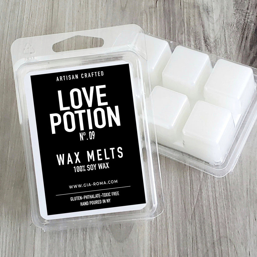 No.09 Love Potion Moonlight Path Scented Candle - Jasmine Violet Lavender
