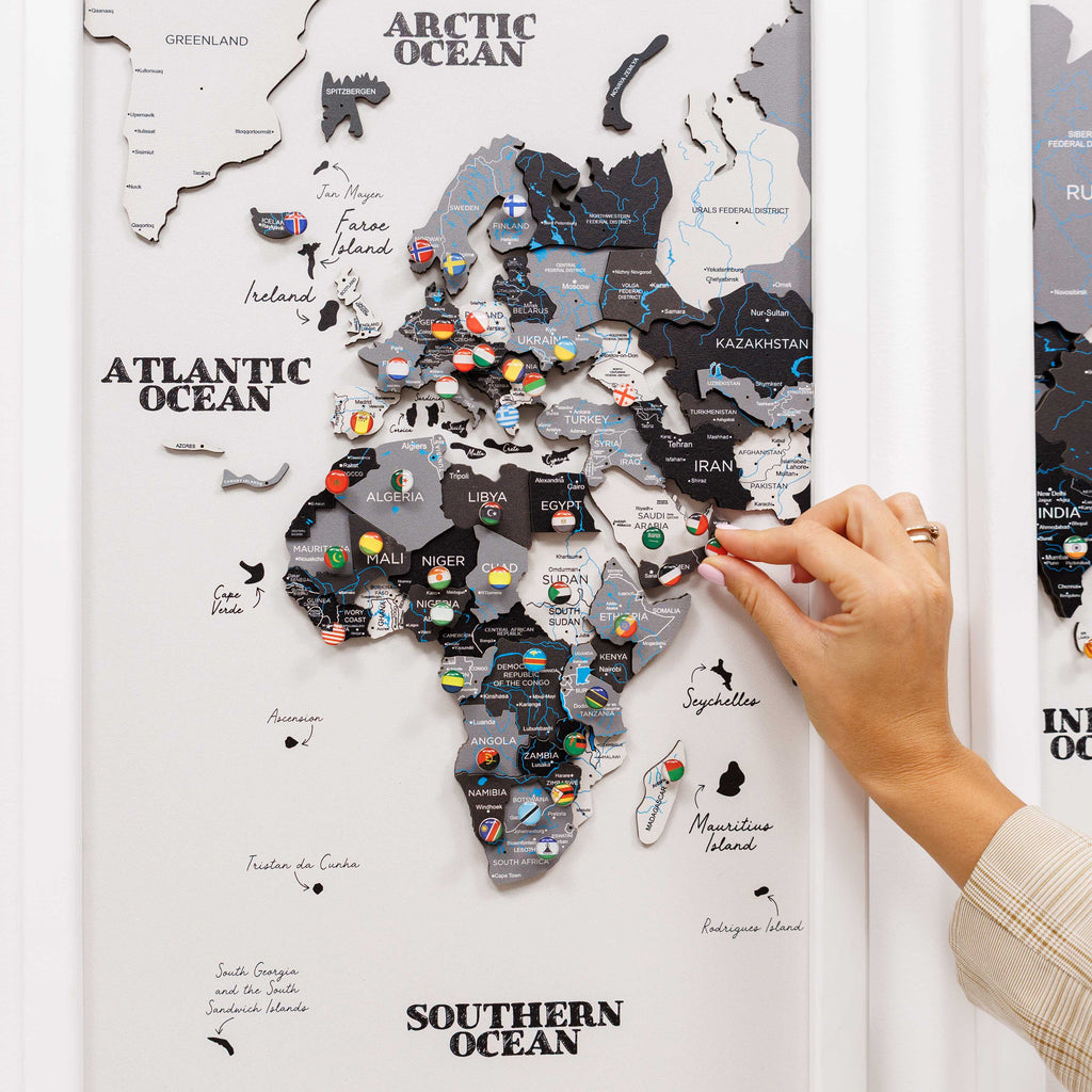 Triptych Wall Art - Wooden World Map (Nordik)