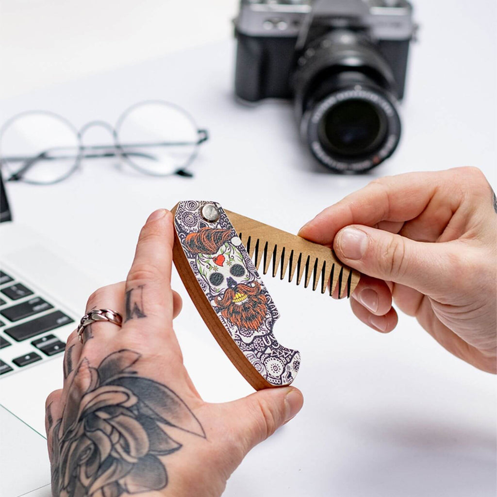 Wooden Beard Comb - Skull Dark