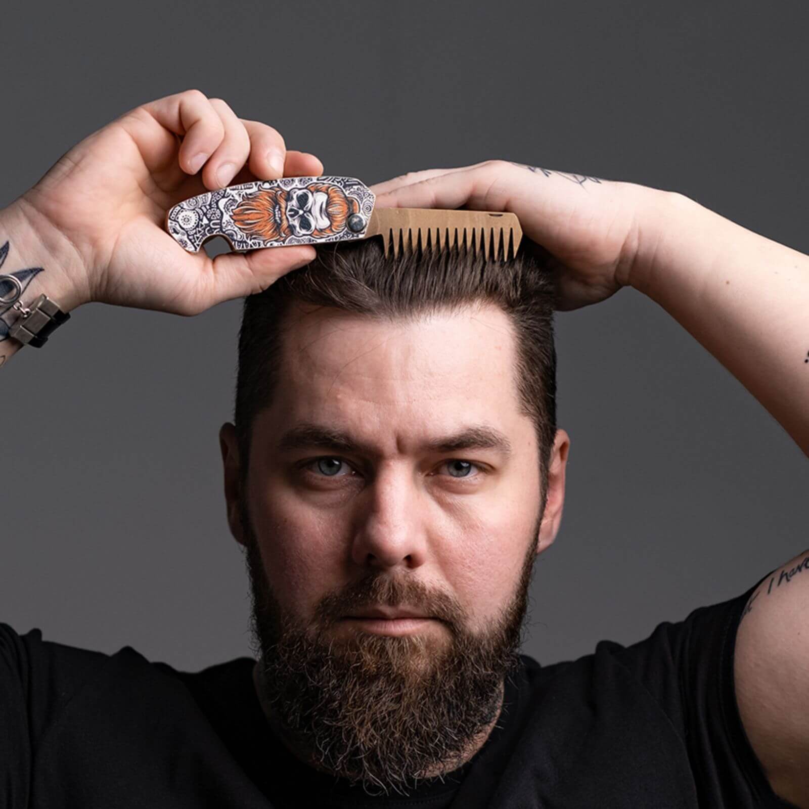 Wooden Beard Comb - Skull Dark