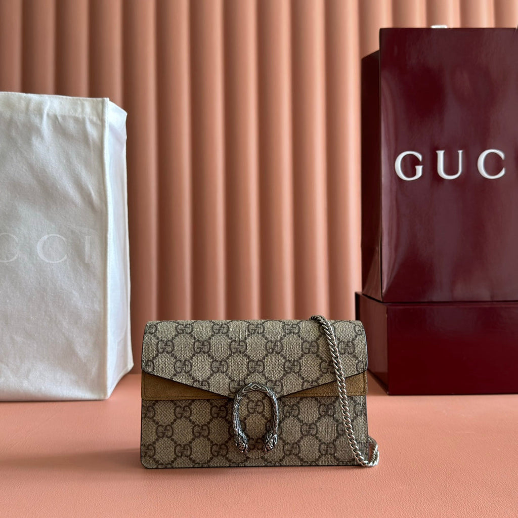 GG Dionysus Shoulder Bag