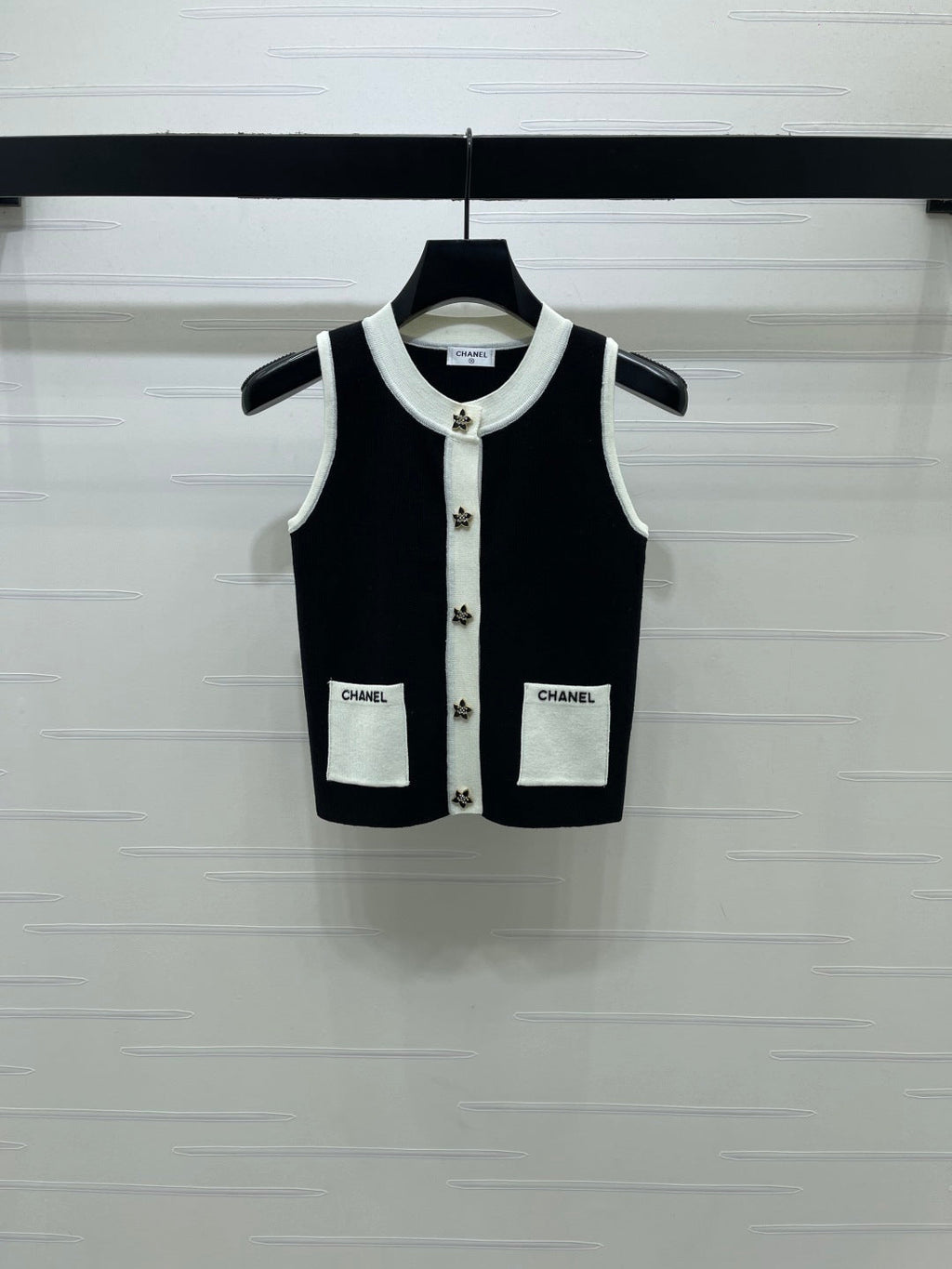 Chanel Sleeveless Knitted Vest