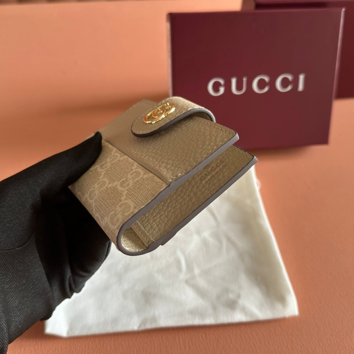 Gucci 2 Tone Card Holder