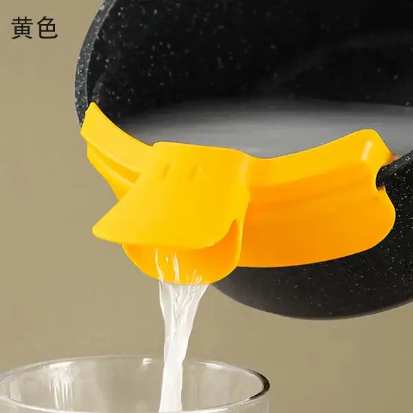Yellow silicone duck beak funnel kitchen pouring nozzle