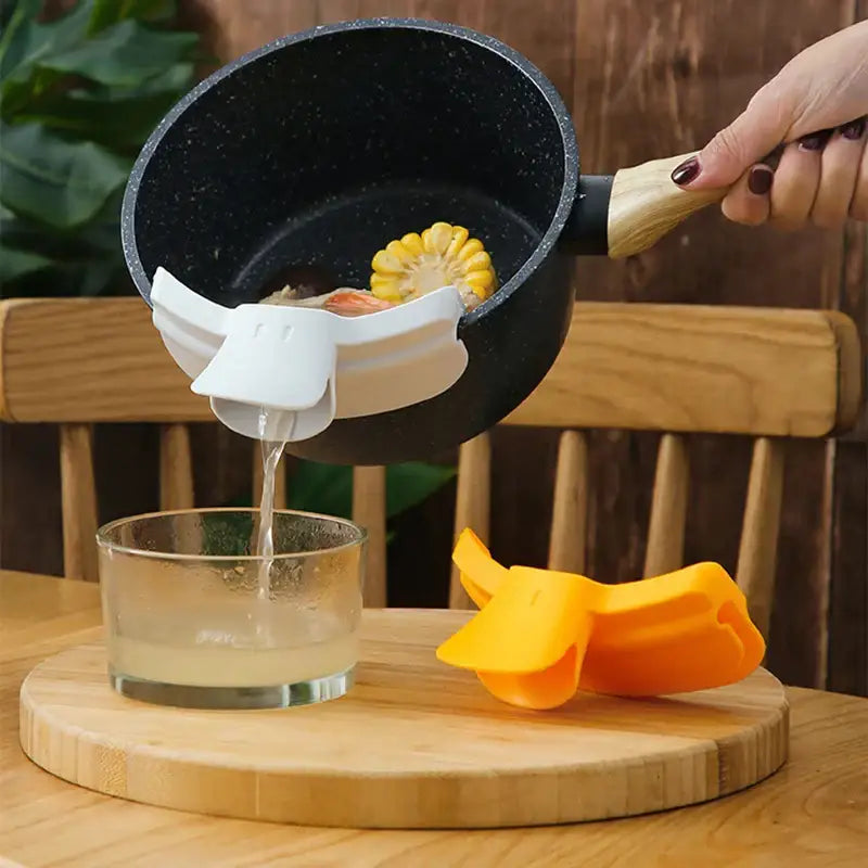 Yellow silicone duck beak funnel kitchen pouring nozzle